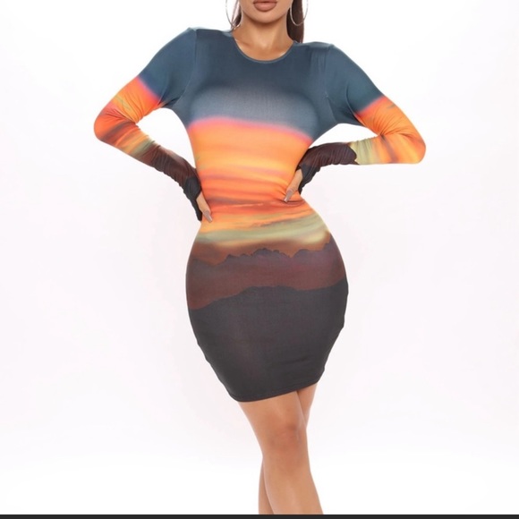 Paradise Mini Dress - Picture 2 of 3